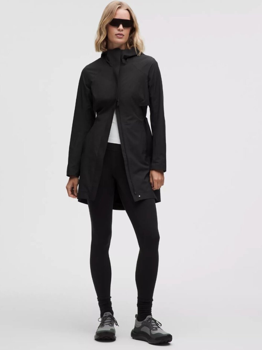 Lululemon Rain Rebel Waterproof Jacket Size 12 Black